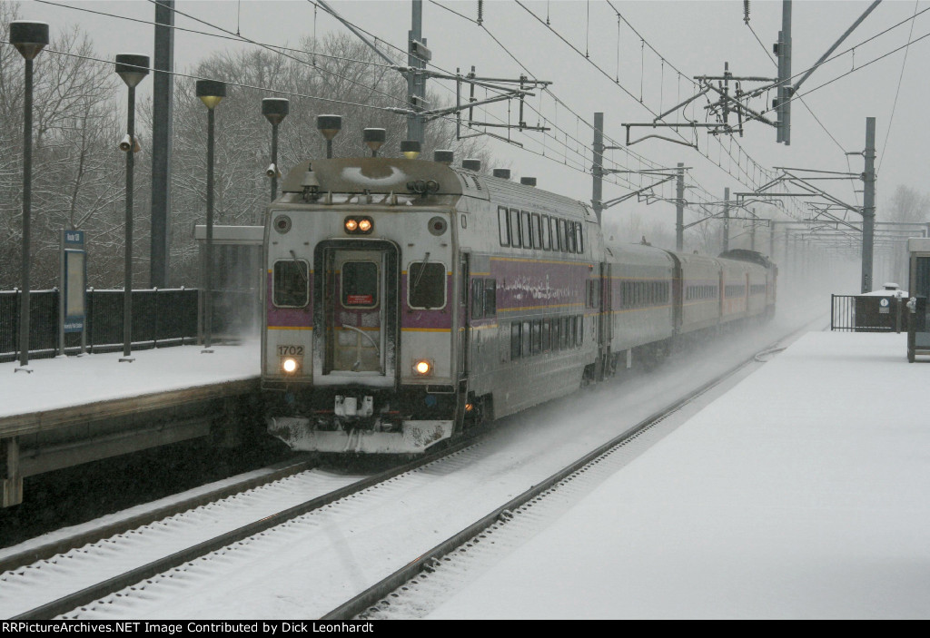 MBTA 1702